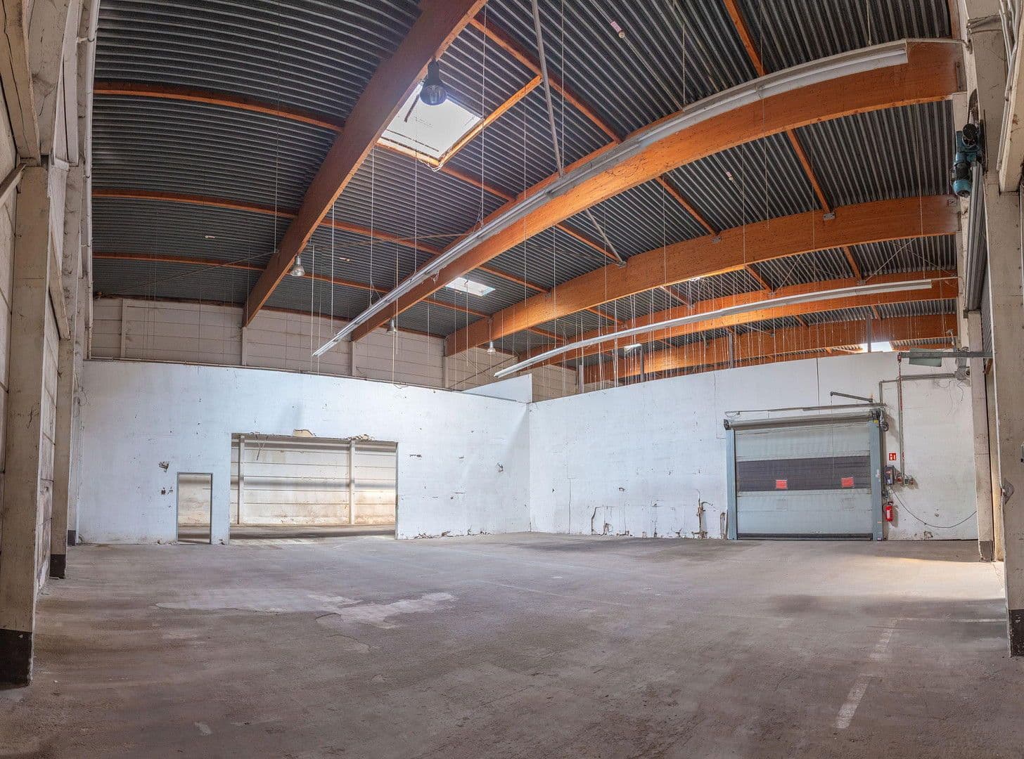 non-residential property to rent, 12,190 m², Otto-Lilienthal-Straße 44, Dinslaken, North Rhine-Westphalia non-residential property to rent, 12,190 m², Otto-Lilienthal-Straße 44, Dinslaken, North Rhine-Westphalia