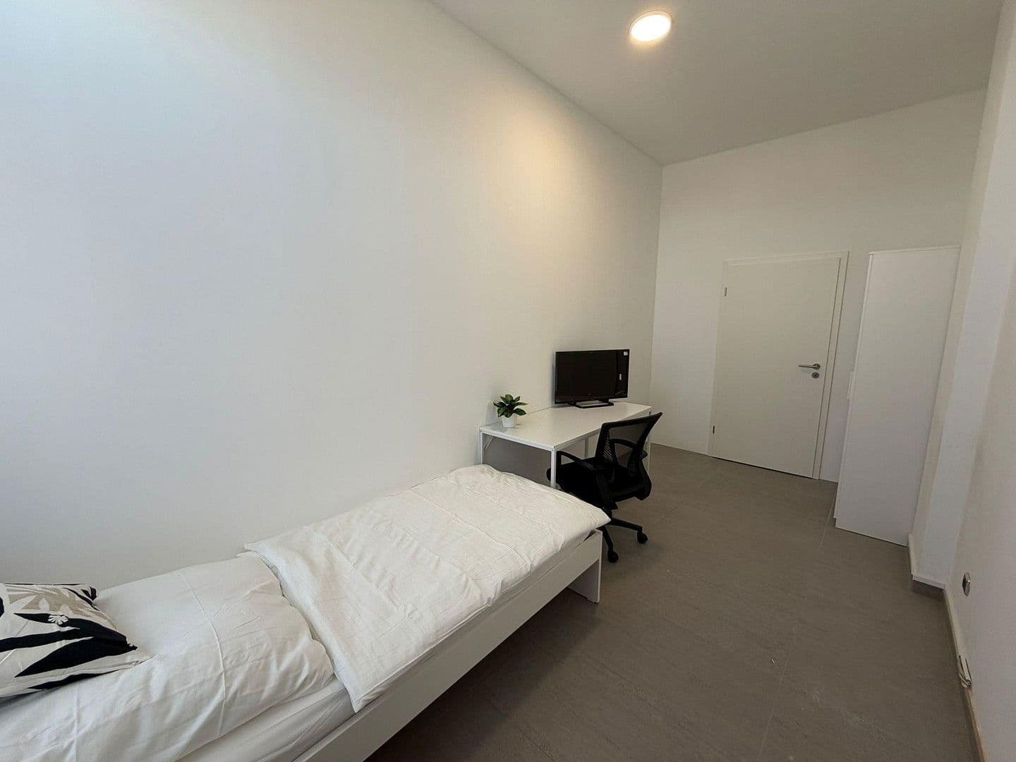 1 bedroom flat to rent, 297 m², Wörthstraße 1B, Bamberg, Bavaria 1 bedroom flat to rent, 297 m², Wörthstraße 1B, Bamberg, Bavaria