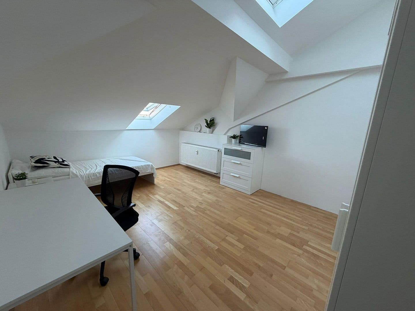 1 bedroom flat to rent, 297 m², Wörthstraße 1B, Bamberg, Bavaria 1 bedroom flat to rent, 297 m², Wörthstraße 1B, Bamberg, Bavaria