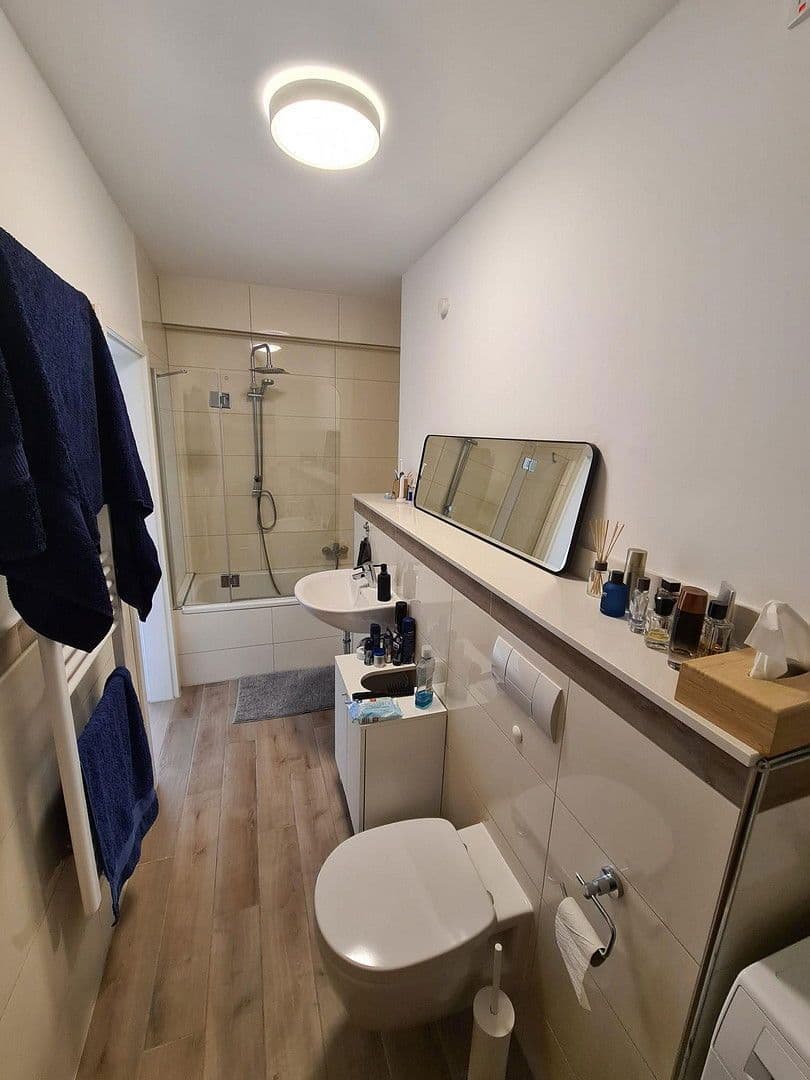 4 bedroom flat to rent, 95 m², Schirmerstr. 11, Düsseldorf, North Rhine-Westphalia 4 bedroom flat to rent, 95 m², Schirmerstr. 11, Düsseldorf, North Rhine-Westphalia