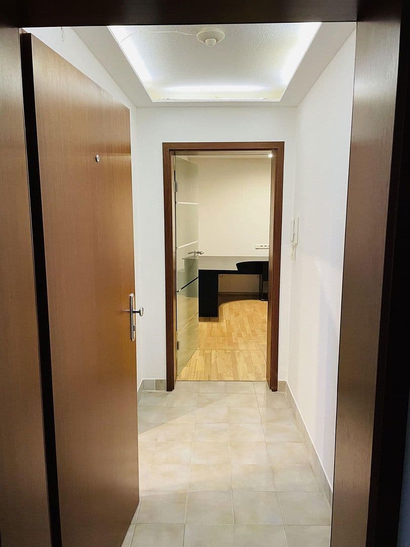 1 bedroom with open-plan kitchen flat for sale, 64 m², Krummenackerstr. 8, Esslingen am Neckar, Baden-Württemberg 1 bedroom with open-plan kitchen flat for sale, 64 m², Krummenackerstr. 8, Esslingen am Neckar, Baden-Württemberg