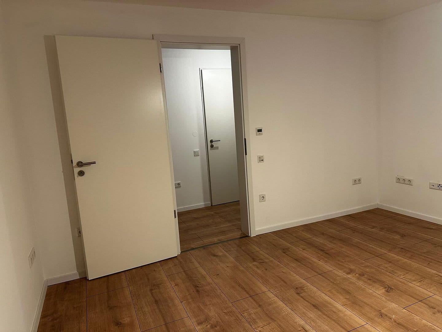 1 bedroom with open-plan kitchen flat to rent, 78 m², Essen, North Rhine-Westphalia 1 bedroom with open-plan kitchen flat to rent, 78 m², Essen, North Rhine-Westphalia