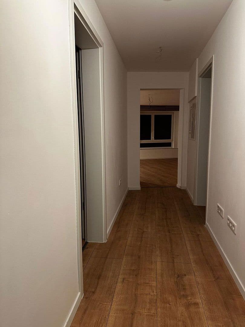 1 bedroom with open-plan kitchen flat to rent, 78 m², Essen, North Rhine-Westphalia 1 bedroom with open-plan kitchen flat to rent, 78 m², Essen, North Rhine-Westphalia