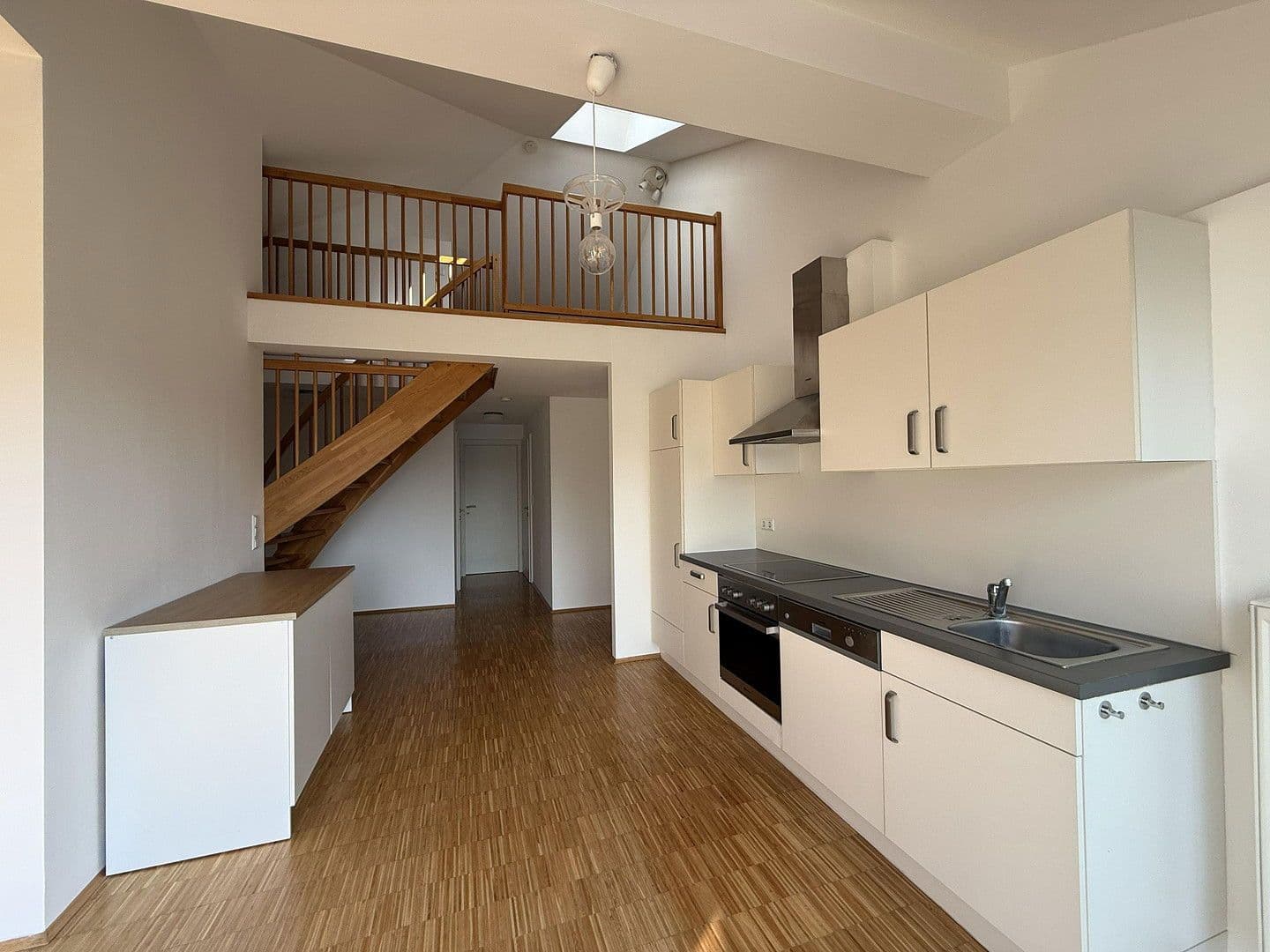 3 bedroom flat to rent, 138 m², Beethovenstraße 24/8, Graz, Styria 3 bedroom flat to rent, 138 m², Beethovenstraße 24/8, Graz, Styria