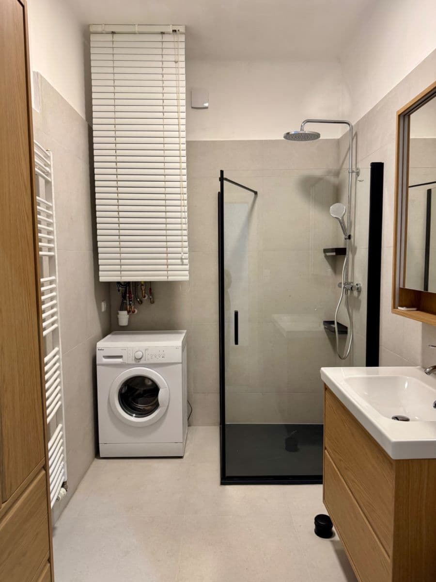 2 bedroom flat to rent, 72 m², Havlišova, Brno, Jihomoravský Region 2 bedroom flat to rent, 72 m², Havlišova, Brno, Jihomoravský Region