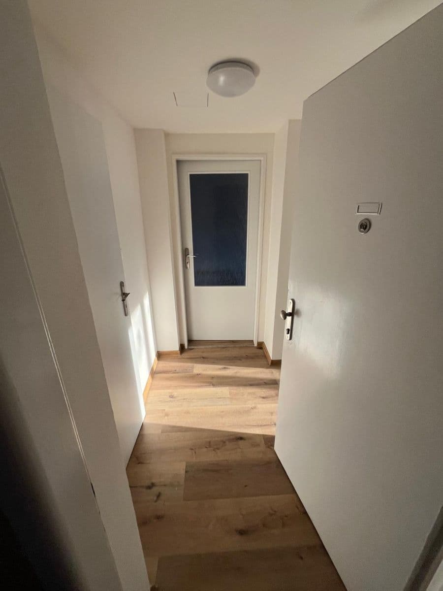 2 bedroom flat to rent, 53 m², Hradecká, Brno, Jihomoravský Region 2 bedroom flat to rent, 53 m², Hradecká, Brno, Jihomoravský Region