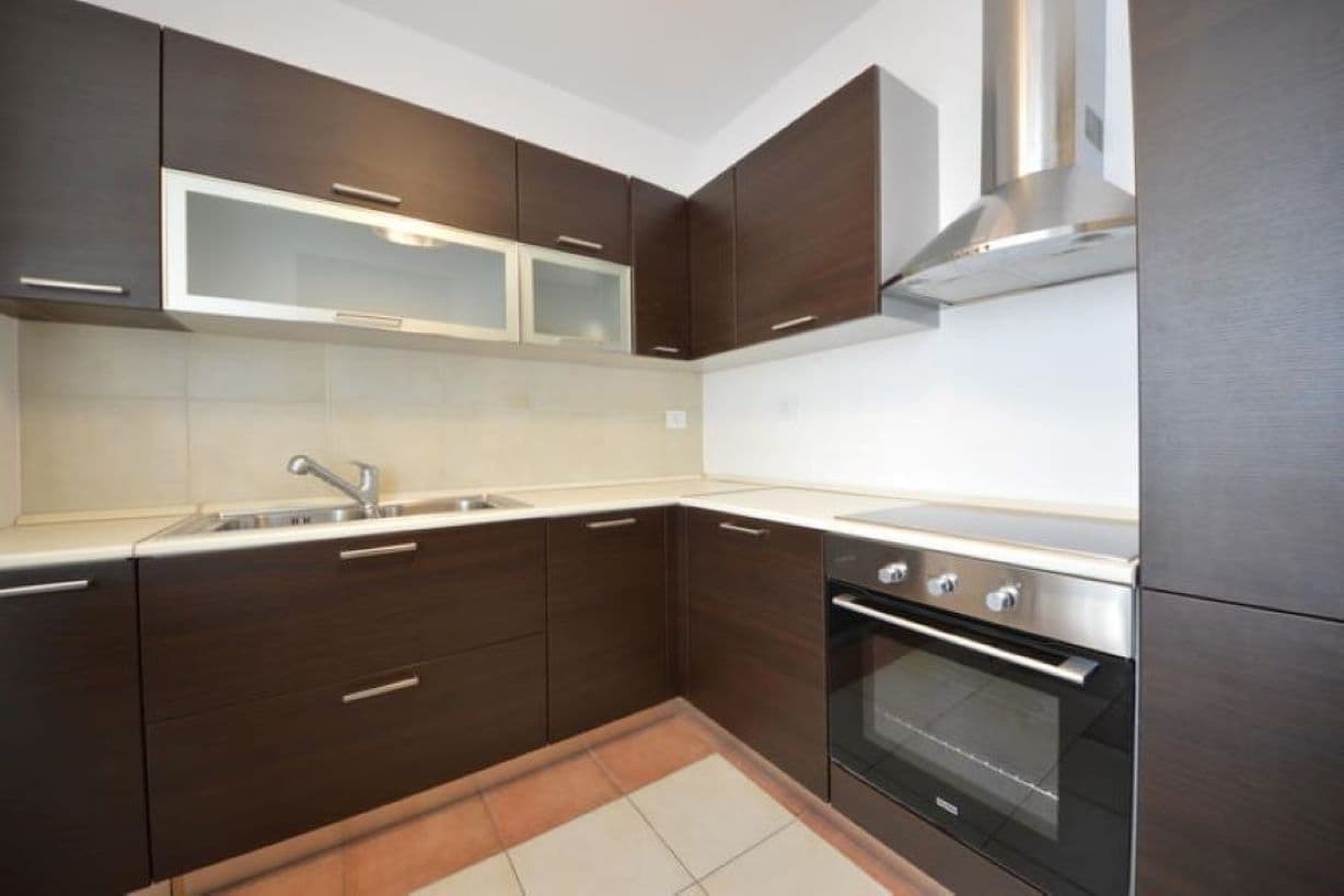 2 bedroom flat to rent, 73 m², Sudoměřská, Prague, Prague 2 bedroom flat to rent, 73 m², Sudoměřská, Prague, Prague