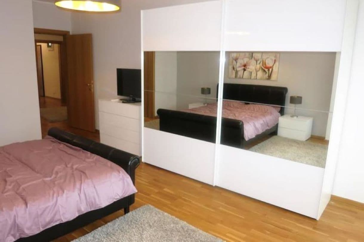 2 bedroom flat to rent, 73 m², Sudoměřská, Prague, Prague 2 bedroom flat to rent, 73 m², Sudoměřská, Prague, Prague