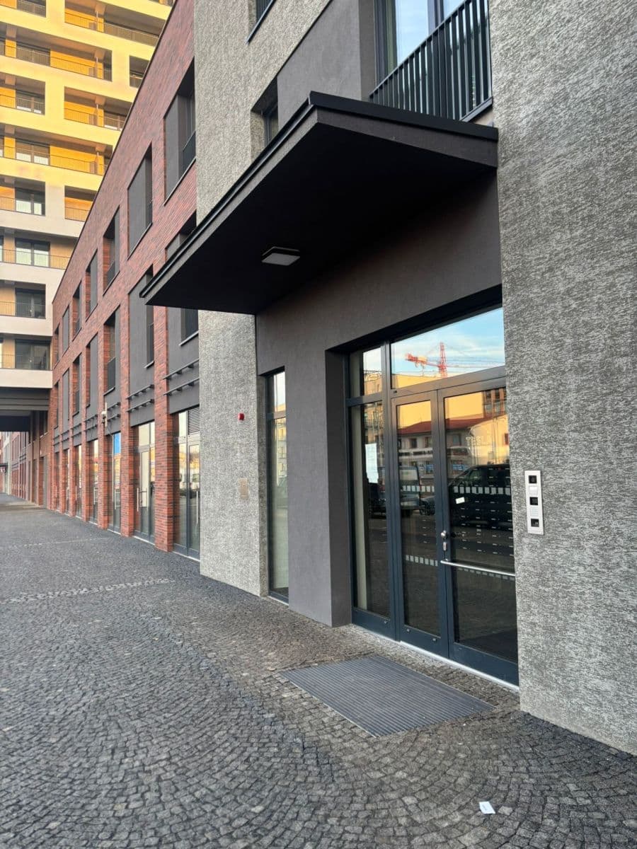 Studio flat to rent, 33 m², Poděbradská, Prague, Prague Studio flat to rent, 33 m², Poděbradská, Prague, Prague