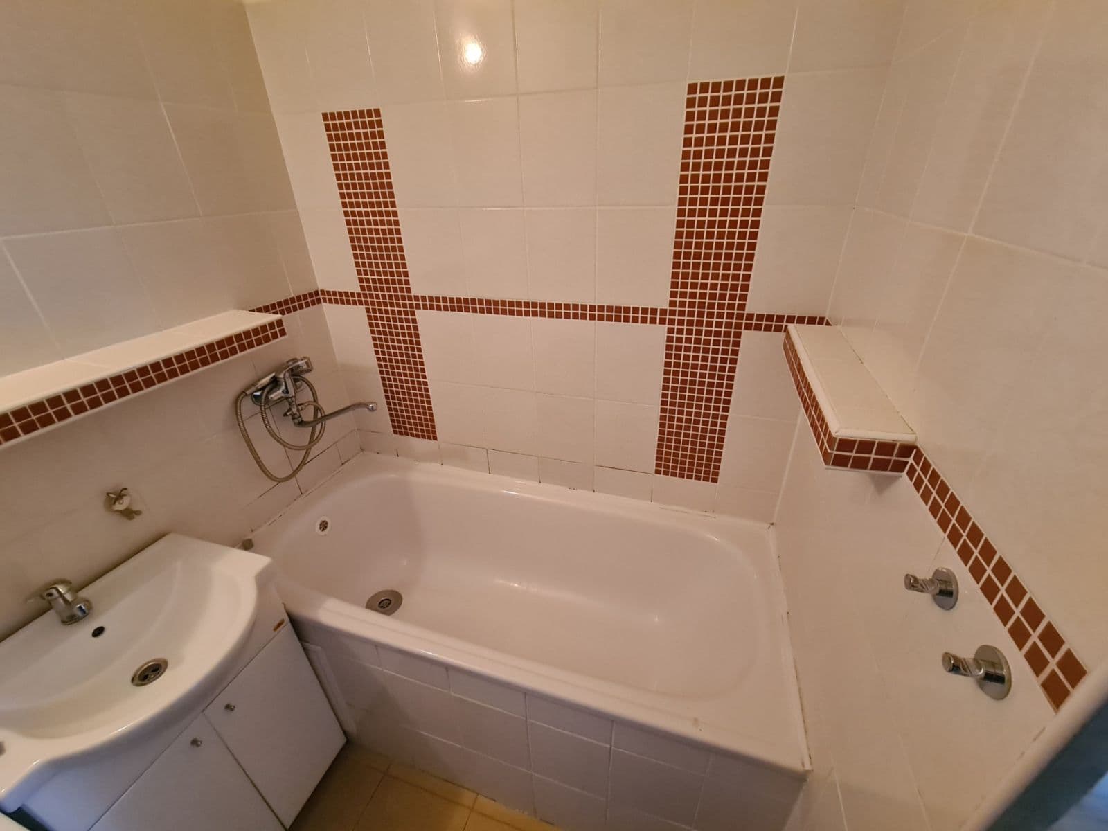 3 bedroom flat to rent, 73 m², Sídliště, Uherský Ostroh, Zlínský Region 3 bedroom flat to rent, 73 m², Sídliště, Uherský Ostroh, Zlínský Region