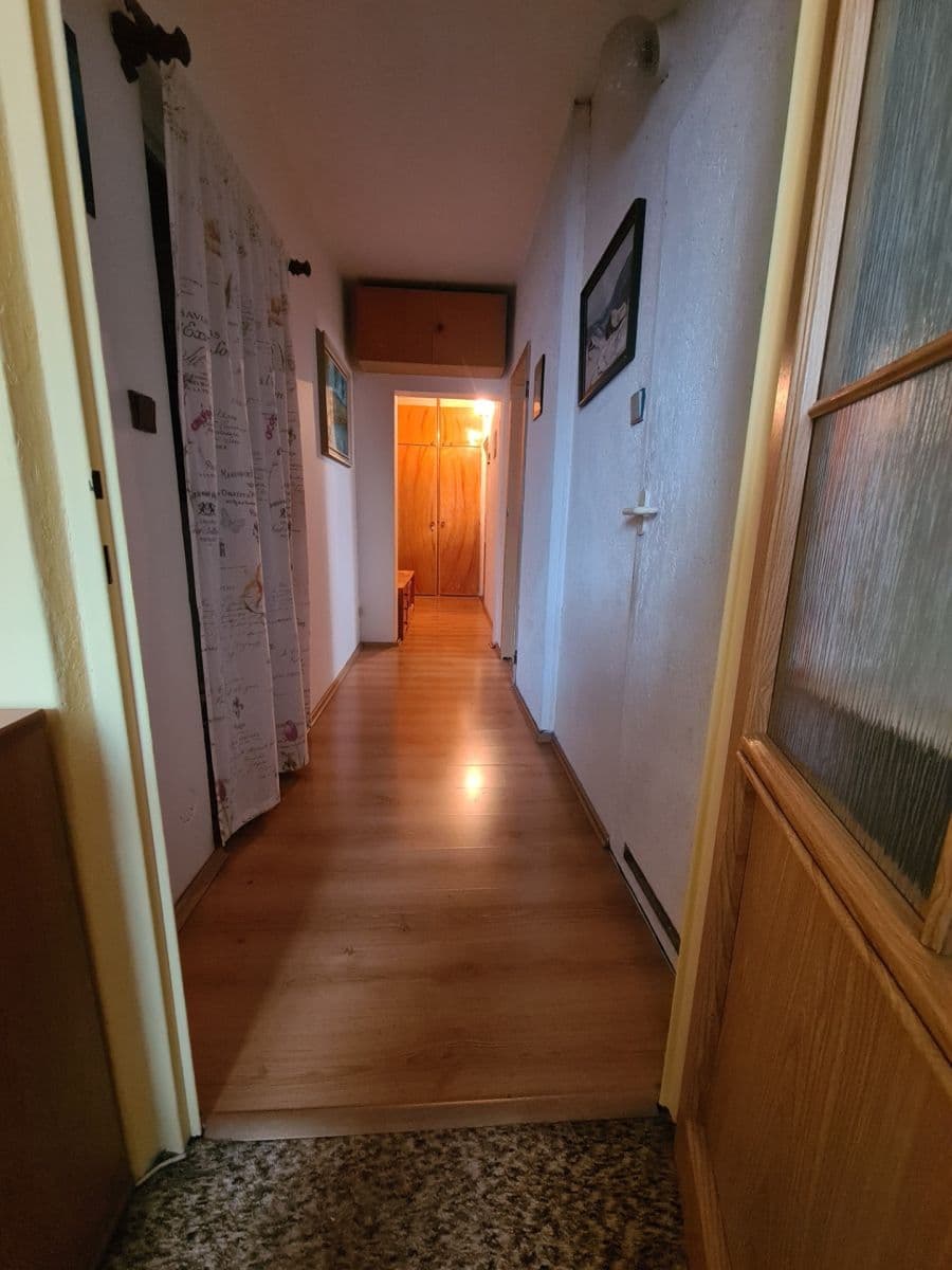 3 bedroom flat to rent, 73 m², Sídliště, Uherský Ostroh, Zlínský Region 3 bedroom flat to rent, 73 m², Sídliště, Uherský Ostroh, Zlínský Region