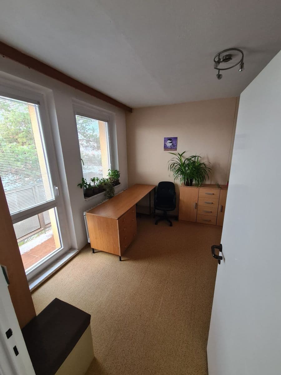 3 bedroom flat to rent, 73 m², Sídliště, Uherský Ostroh, Zlínský Region 3 bedroom flat to rent, 73 m², Sídliště, Uherský Ostroh, Zlínský Region