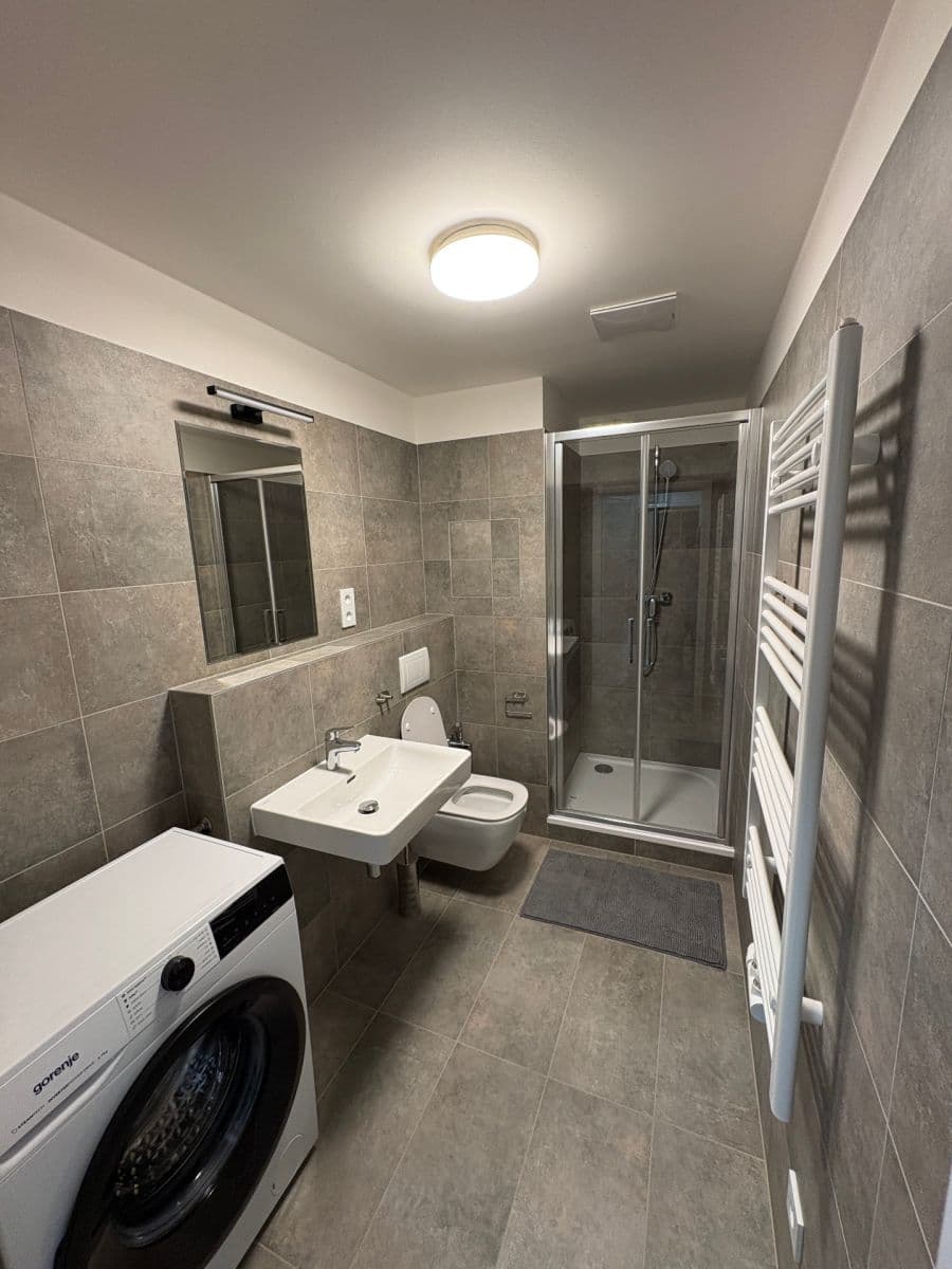 Studio flat to rent, 32 m², Fabiánové, Prague, Prague Studio flat to rent, 32 m², Fabiánové, Prague, Prague