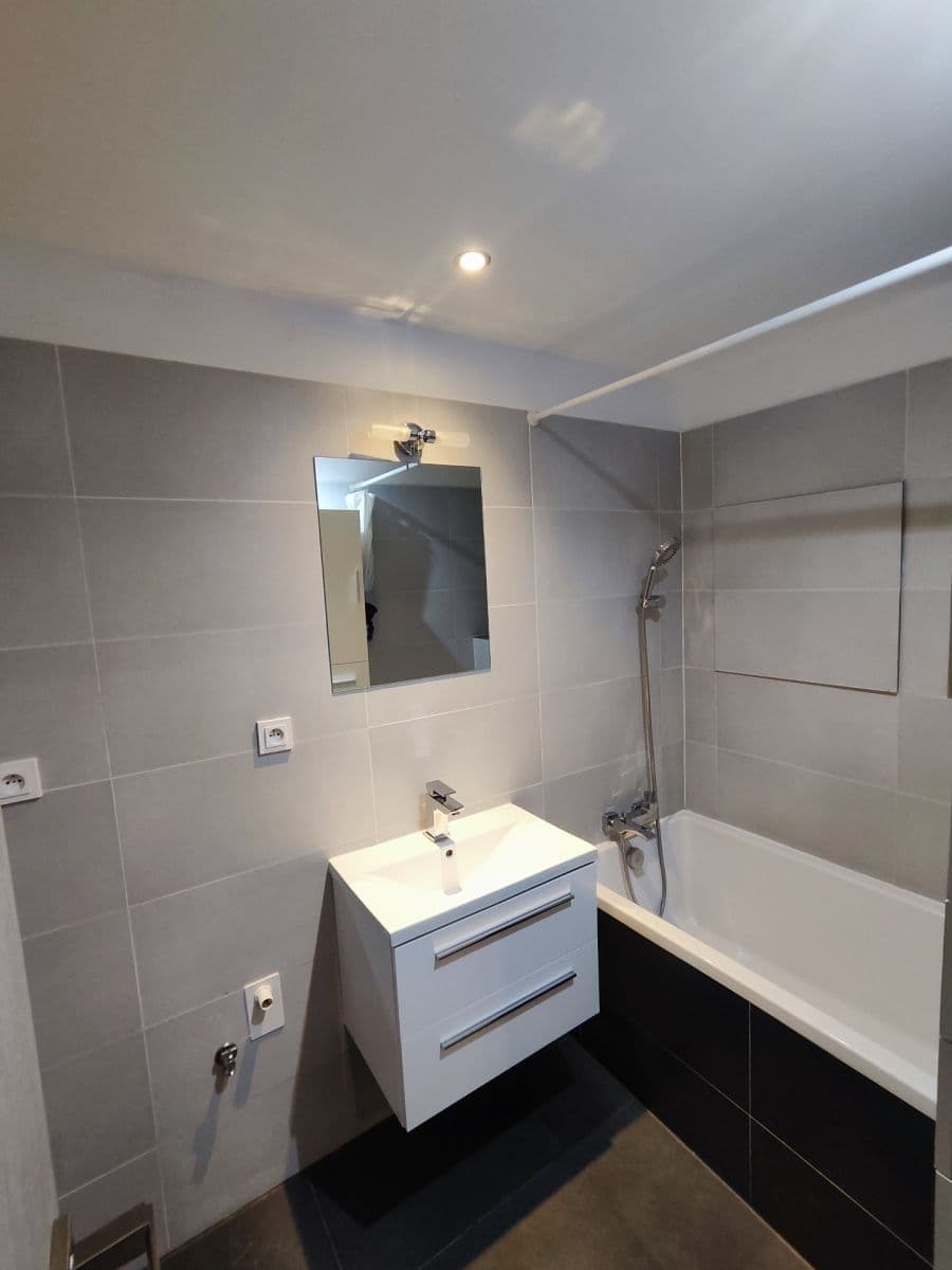 2 bedroom with open-plan kitchen flat to rent, 68 m², Molákova, Prague, Prague 2 bedroom with open-plan kitchen flat to rent, 68 m², Molákova, Prague, Prague