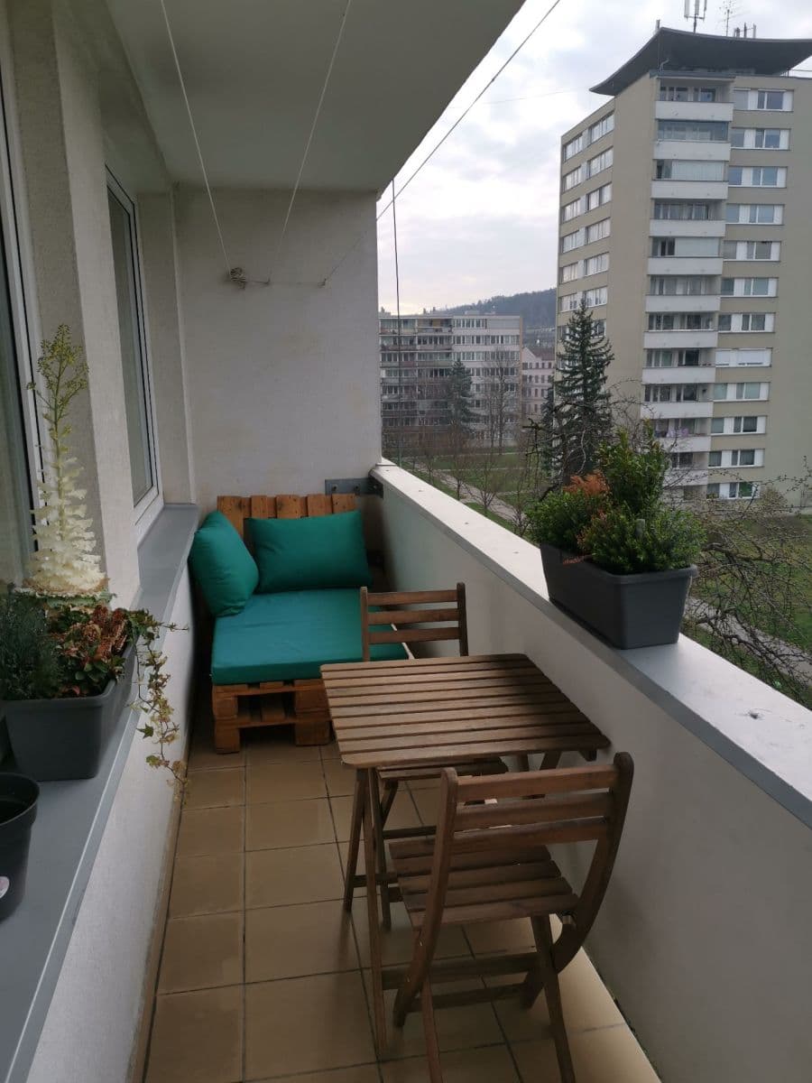 2 bedroom with open-plan kitchen flat to rent, 68 m², Molákova, Prague, Prague 2 bedroom with open-plan kitchen flat to rent, 68 m², Molákova, Prague, Prague