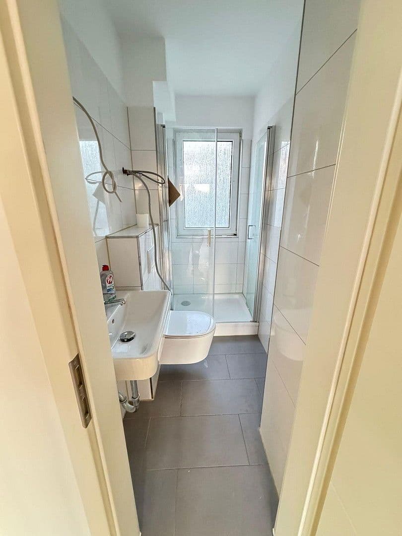 Studio flat to rent, 30 m², Kupferdreher Str.93, Essen, North Rhine-Westphalia Studio flat to rent, 30 m², Kupferdreher Str.93, Essen, North Rhine-Westphalia