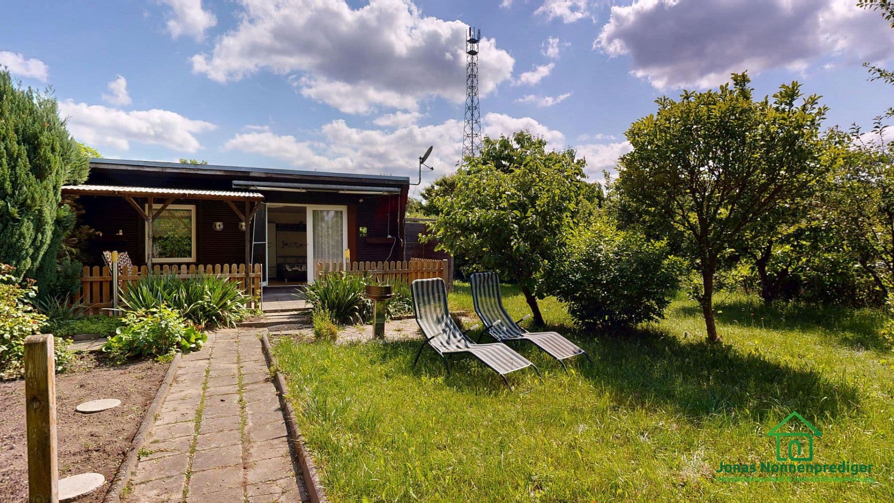 house for sale, 27 m², Gartenverein Marienhöhe e.V. - Rogahner Straße 2b, Schwerin, Mecklenburg-Vorpommern house for sale, 27 m², Gartenverein Marienhöhe e.V. - Rogahner Straße 2b, Schwerin, Mecklenburg-Vorpommern