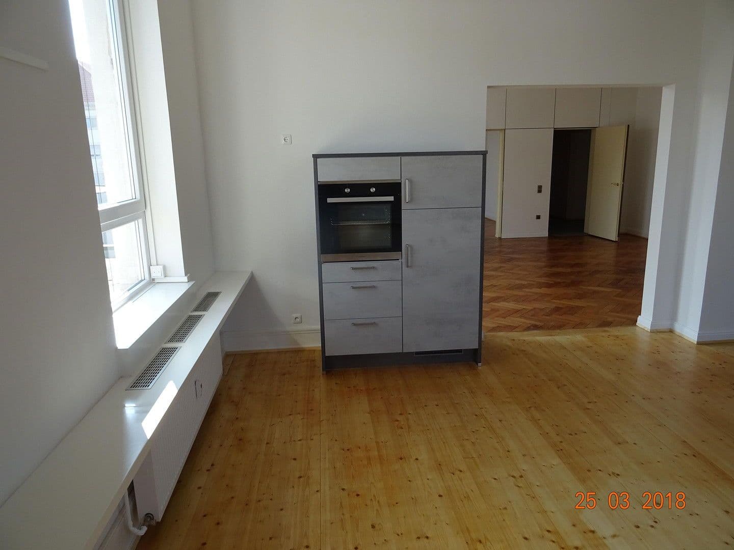 1 bedroom with open-plan kitchen flat to rent, 102 m², Würzburg, Bavaria 1 bedroom with open-plan kitchen flat to rent, 102 m², Würzburg, Bavaria