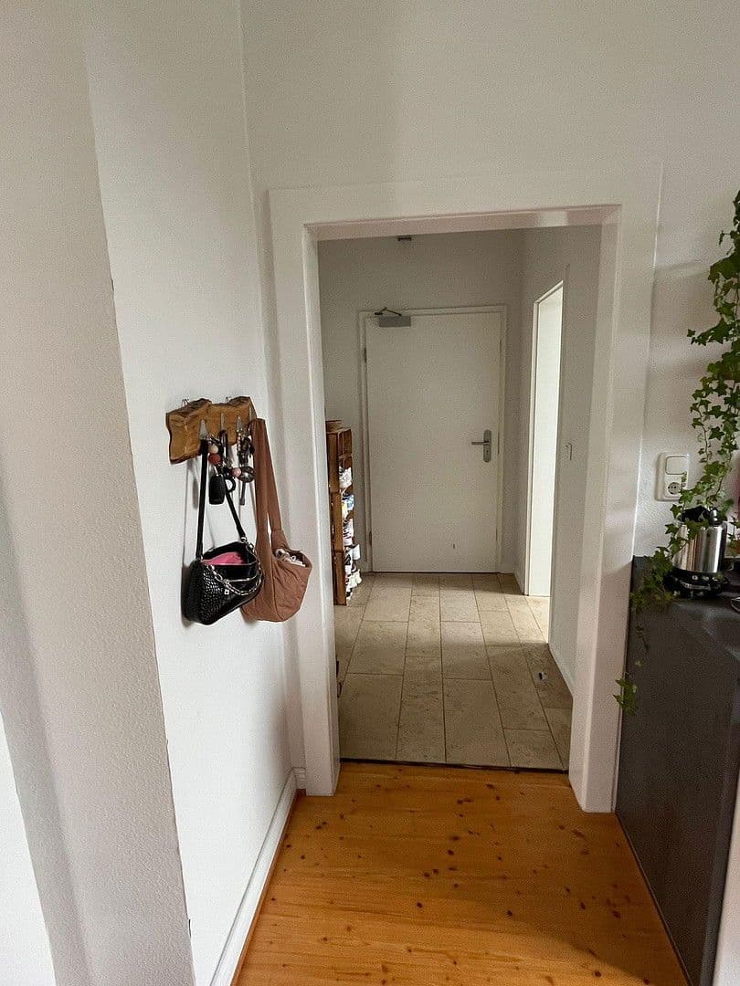 1 bedroom with open-plan kitchen flat to rent, 102 m², Würzburg, Bavaria 1 bedroom with open-plan kitchen flat to rent, 102 m², Würzburg, Bavaria