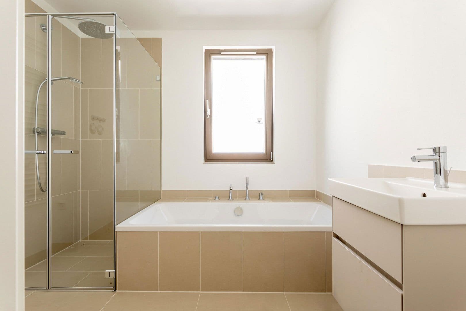 3 bedroom flat for sale, 72 m², Hohenstaufenstraße 9, Berlin, Berlin 3 bedroom flat for sale, 72 m², Hohenstaufenstraße 9, Berlin, Berlin