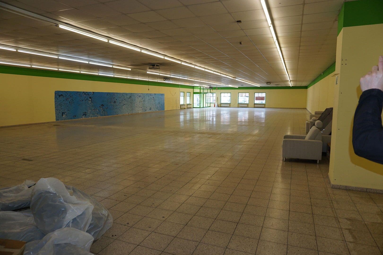 non-residential property to rent, 826 m², Wannenblick 1, Wertach, Bavaria non-residential property to rent, 826 m², Wannenblick 1, Wertach, Bavaria