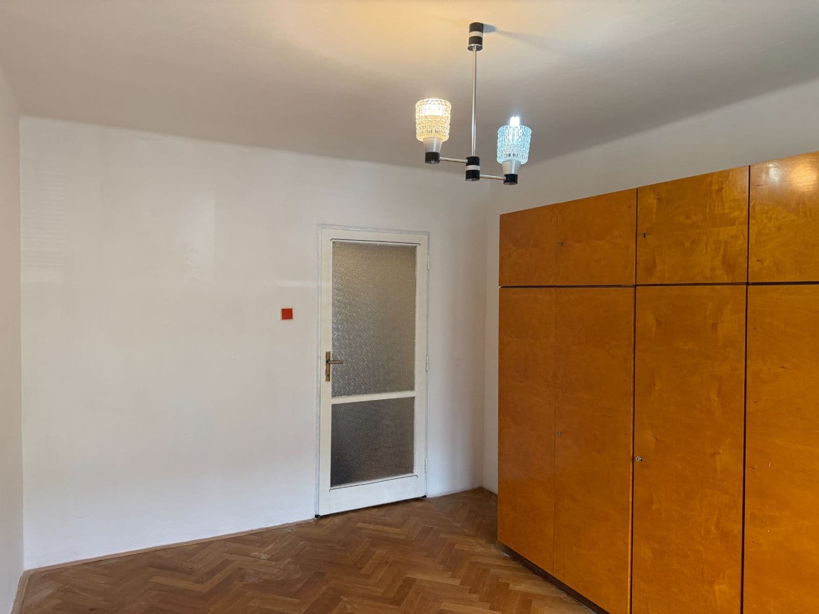 3 bedroom flat to rent, 78 m², Školní, Rakovník, Středočeský Region 3 bedroom flat to rent, 78 m², Školní, Rakovník, Středočeský Region