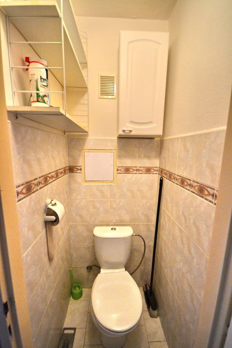 1 bedroom with open-plan kitchen flat for sale, 40 m², Holandská, Kladno, Středočeský Region 1 bedroom with open-plan kitchen flat for sale, 40 m², Holandská, Kladno, Středočeský Region