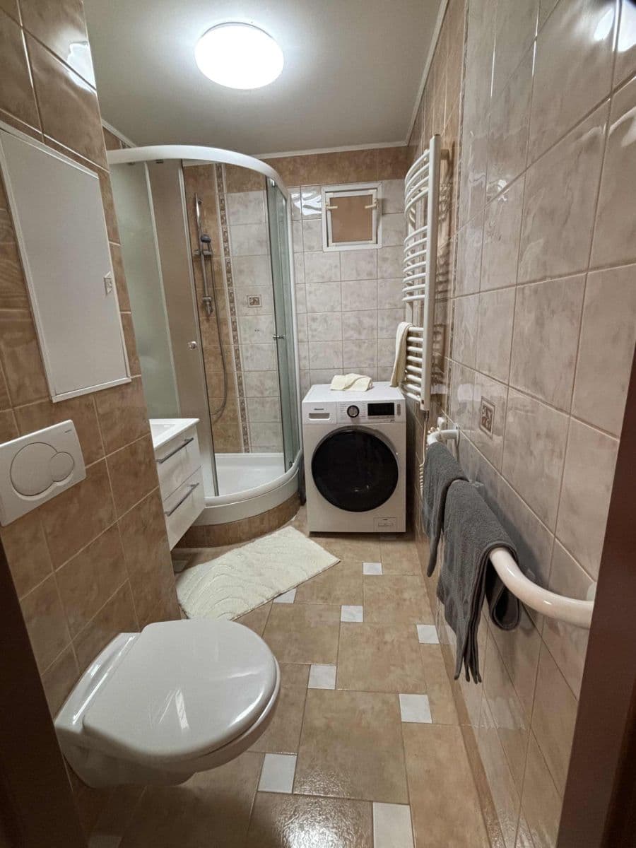 2 bedroom flat for sale, 62 m², Mánesova, Sokolov, Karlovarský Region 2 bedroom flat for sale, 62 m², Mánesova, Sokolov, Karlovarský Region