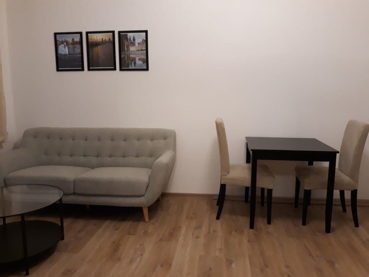 1 bedroom with open-plan kitchen flat to rent, 45 m², Novákových, Prague, Prague 1 bedroom with open-plan kitchen flat to rent, 45 m², Novákových, Prague, Prague