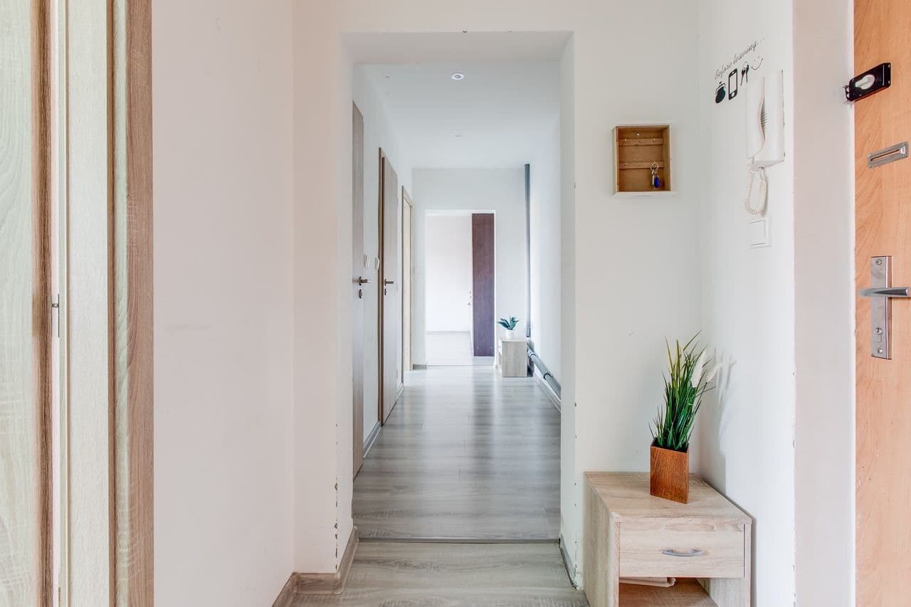 2 bedroom with open-plan kitchen flat to rent, 60 m², Dukelských hrdinů, Rakovník, Středočeský Region 2 bedroom with open-plan kitchen flat to rent, 60 m², Dukelských hrdinů, Rakovník, Středočeský Region