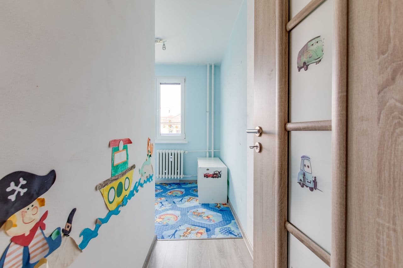 2 bedroom with open-plan kitchen flat to rent, 60 m², Dukelských hrdinů, Rakovník, Středočeský Region 2 bedroom with open-plan kitchen flat to rent, 60 m², Dukelských hrdinů, Rakovník, Středočeský Region