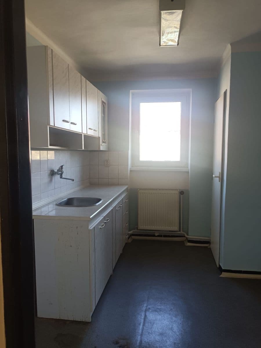 3 bedroom flat for sale, 68 m², Pod Holým vrchem, Česká Lípa, Liberecký Region 3 bedroom flat for sale, 68 m², Pod Holým vrchem, Česká Lípa, Liberecký Region