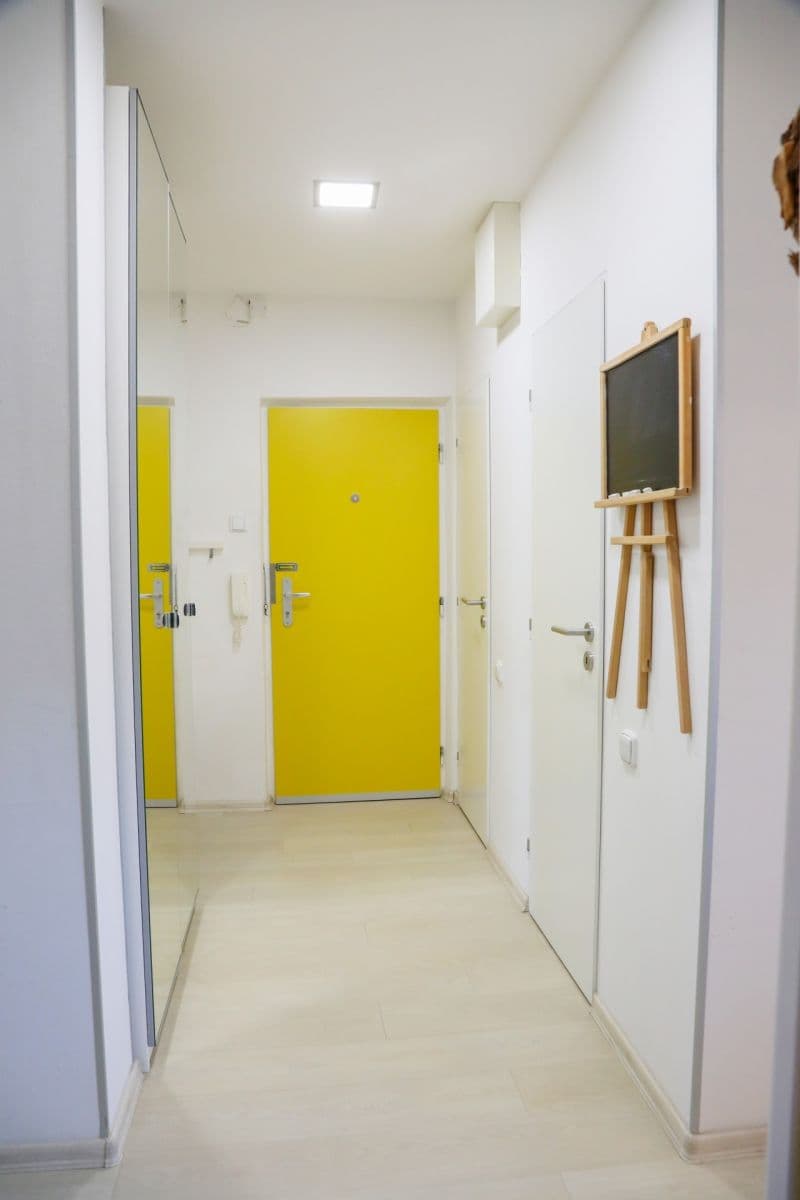 2 bedroom with open-plan kitchen flat for sale, 69 m², třída Svobody, Zlín, Zlínský Region 2 bedroom with open-plan kitchen flat for sale, 69 m², třída Svobody, Zlín, Zlínský Region