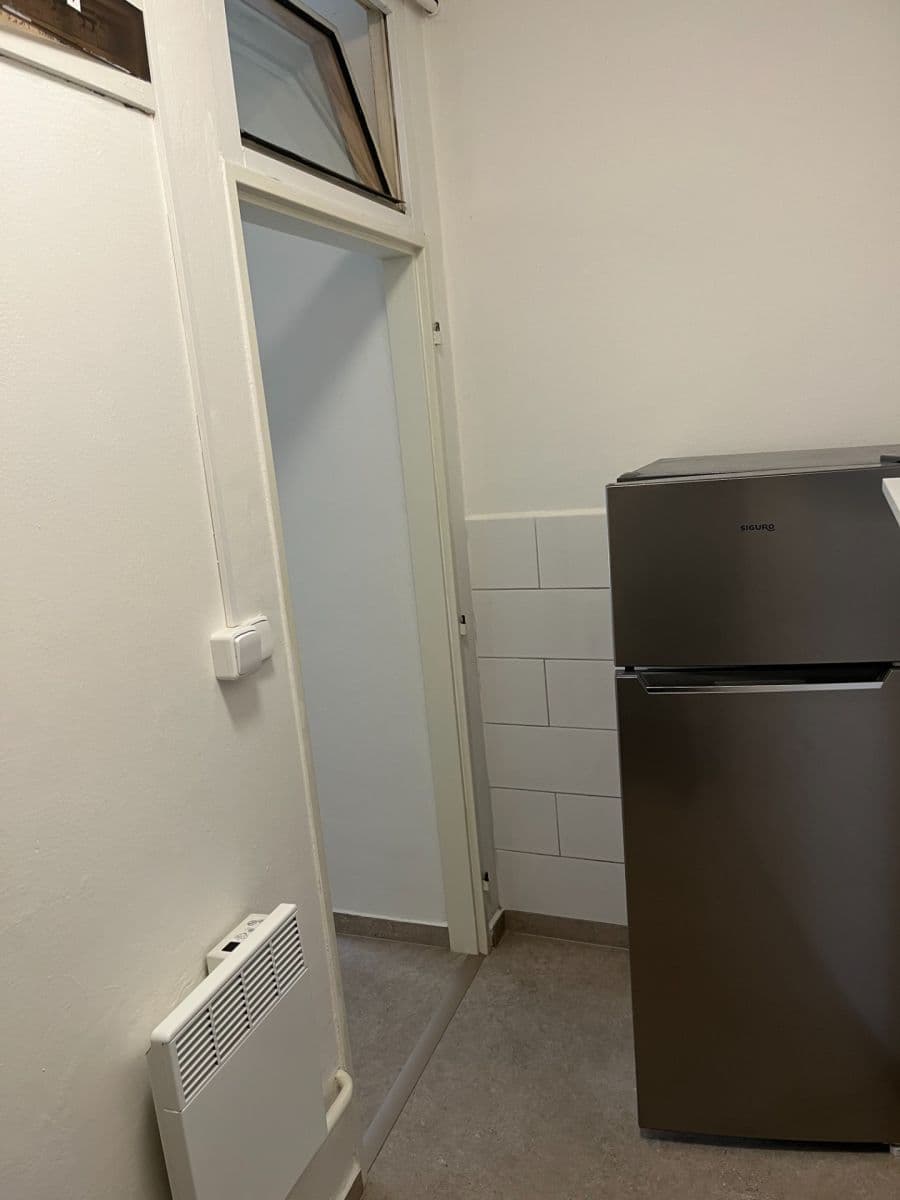 1 bedroom flat to rent, 35 m², Radimova, Prague, Prague 1 bedroom flat to rent, 35 m², Radimova, Prague, Prague