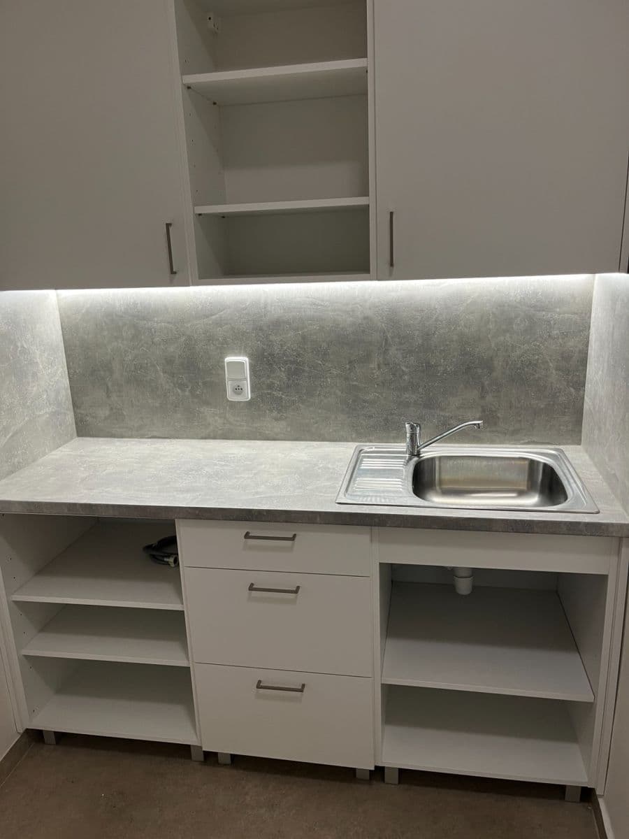 1 bedroom flat to rent, 35 m², Radimova, Prague, Prague 1 bedroom flat to rent, 35 m², Radimova, Prague, Prague