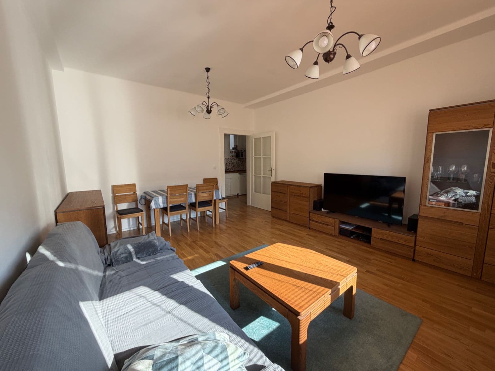 1 bedroom with open-plan kitchen flat to rent, 50 m², Malešická, Prague, Prague 1 bedroom with open-plan kitchen flat to rent, 50 m², Malešická, Prague, Prague