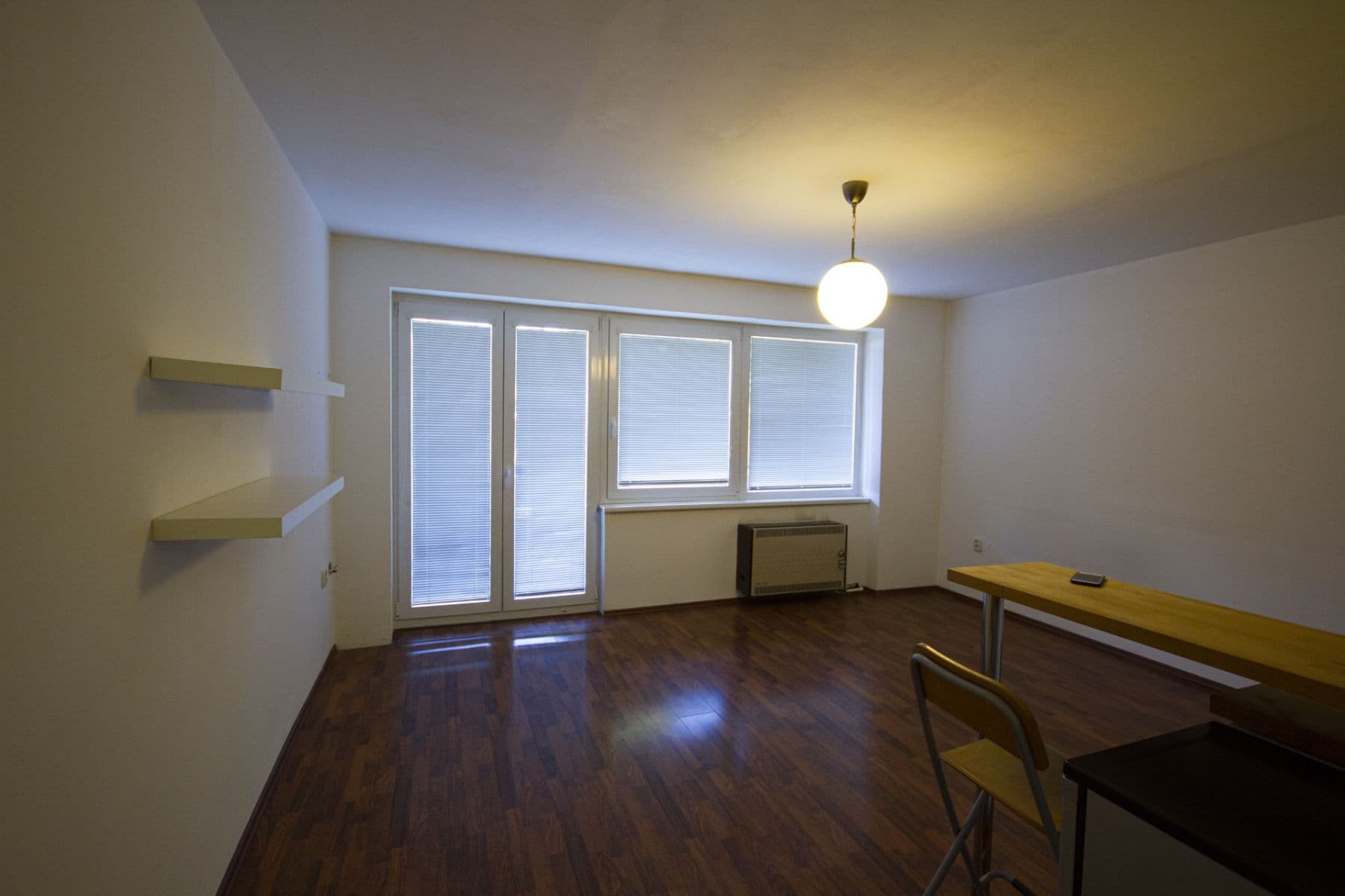 Studio flat to rent, 26 m², Lukešova, Prague, Prague Studio flat to rent, 26 m², Lukešova, Prague, Prague