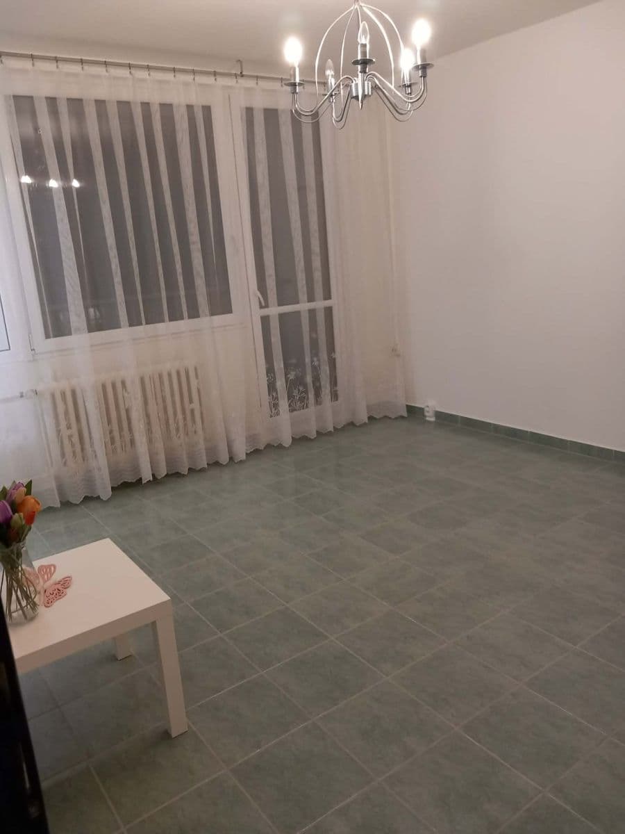 1 bedroom flat to rent, 32 m², Varnsdorfská, Prague, Prague 1 bedroom flat to rent, 32 m², Varnsdorfská, Prague, Prague