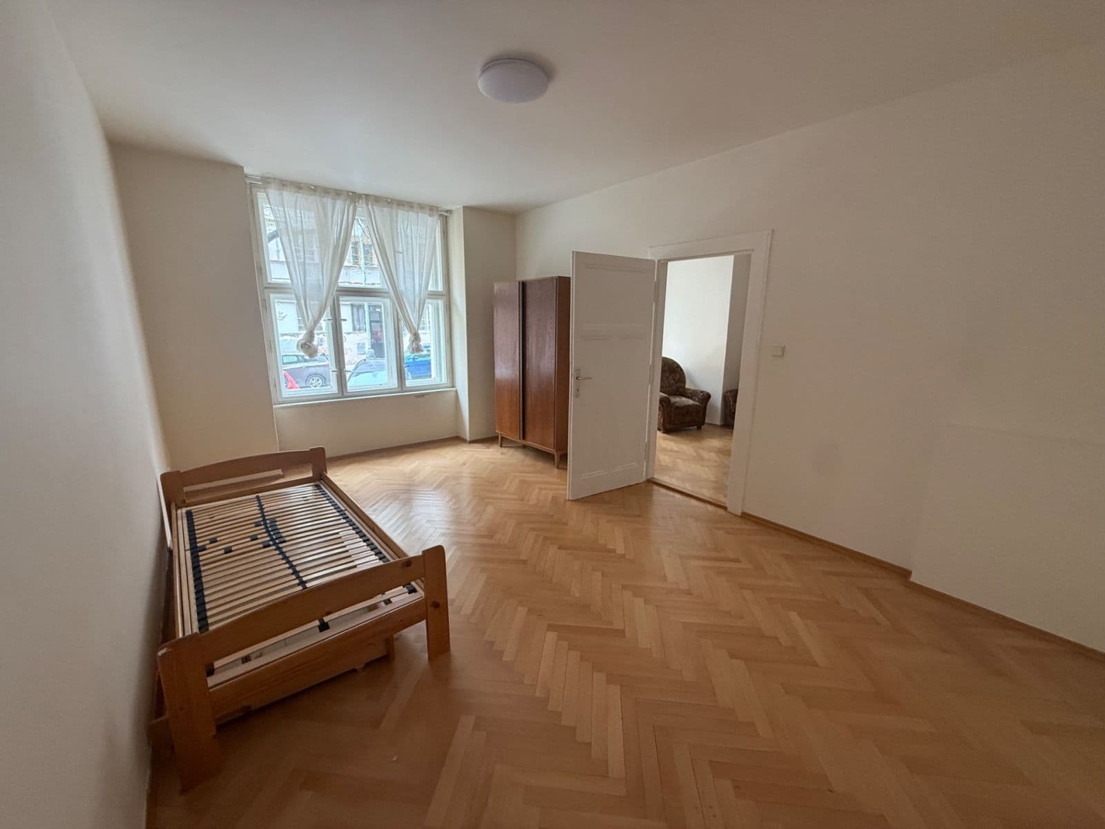 3 bedroom flat to rent, 75 m², Roháčova, Prague, Prague 3 bedroom flat to rent, 75 m², Roháčova, Prague, Prague
