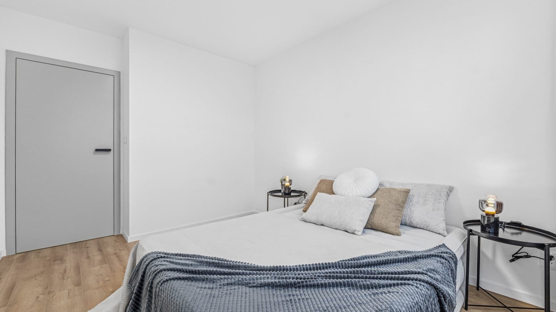 3 bedroom with open-plan kitchen flat for sale, 80 m², Emilie Hyblerové, Prague, Prague 3 bedroom with open-plan kitchen flat for sale, 80 m², Emilie Hyblerové, Prague, Prague