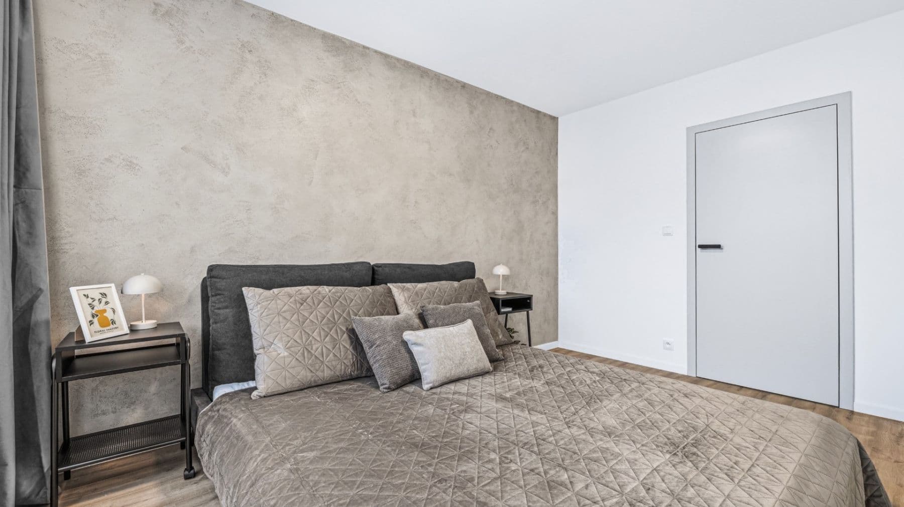 3 bedroom with open-plan kitchen flat for sale, 80 m², Emilie Hyblerové, Prague, Prague 3 bedroom with open-plan kitchen flat for sale, 80 m², Emilie Hyblerové, Prague, Prague