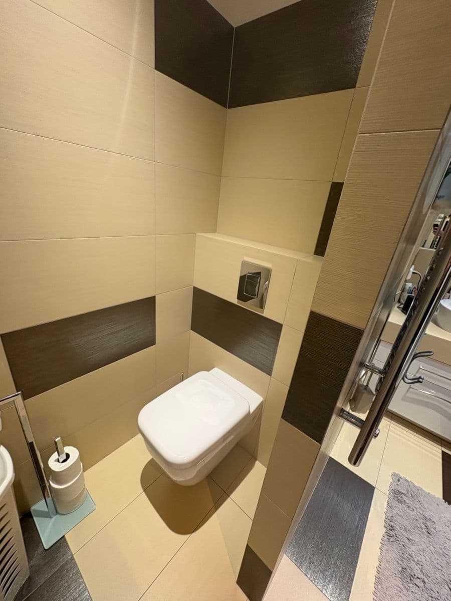 2 bedroom with open-plan kitchen flat to rent, 78 m², Láskova, Prague, Prague 2 bedroom with open-plan kitchen flat to rent, 78 m², Láskova, Prague, Prague