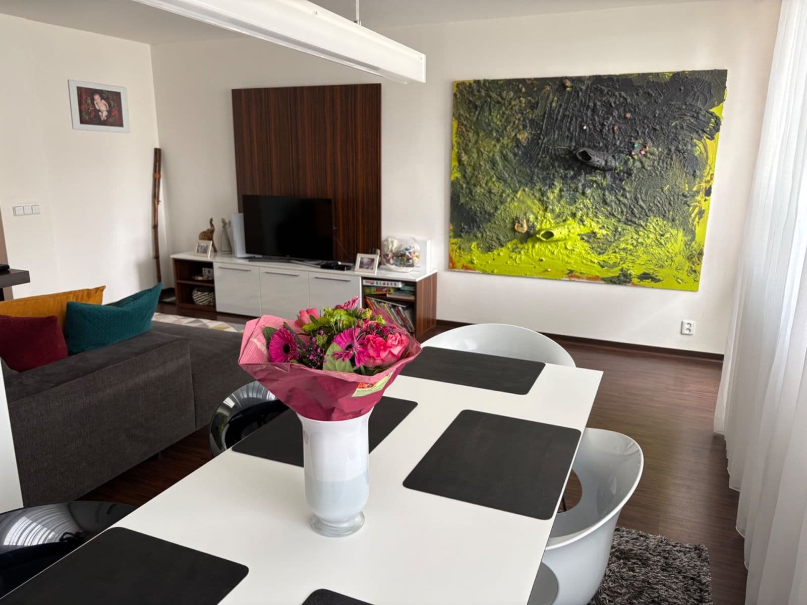 2 bedroom with open-plan kitchen flat to rent, 78 m², Láskova, Prague, Prague 2 bedroom with open-plan kitchen flat to rent, 78 m², Láskova, Prague, Prague