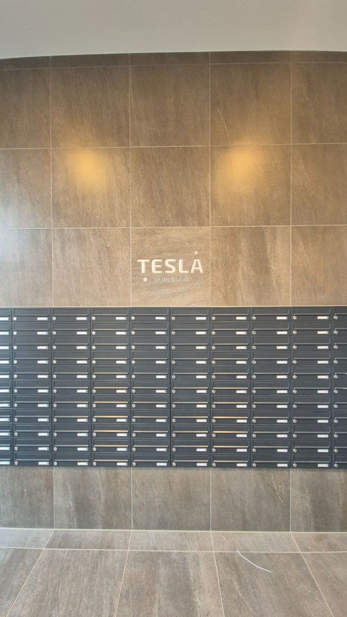 Studio flat to rent, 32 m², Poděbradská, Prague, Prague Studio flat to rent, 32 m², Poděbradská, Prague, Prague