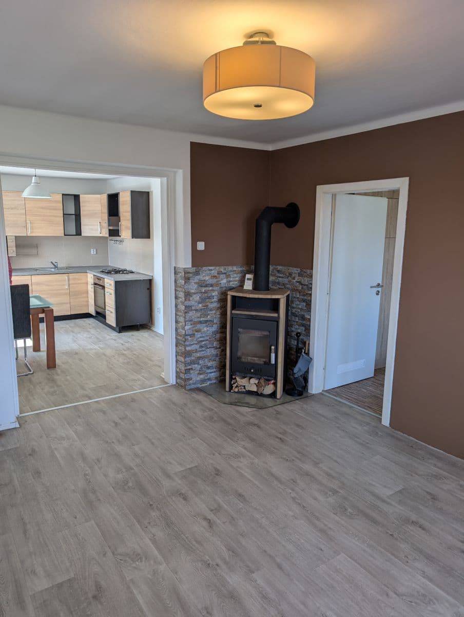 2 bedroom flat to rent, 54 m², Seifertova, Jihlava, Vysočina Region 2 bedroom flat to rent, 54 m², Seifertova, Jihlava, Vysočina Region