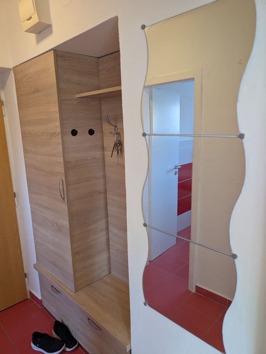 2 bedroom flat to rent, 54 m², Seifertova, Jihlava, Vysočina Region 2 bedroom flat to rent, 54 m², Seifertova, Jihlava, Vysočina Region