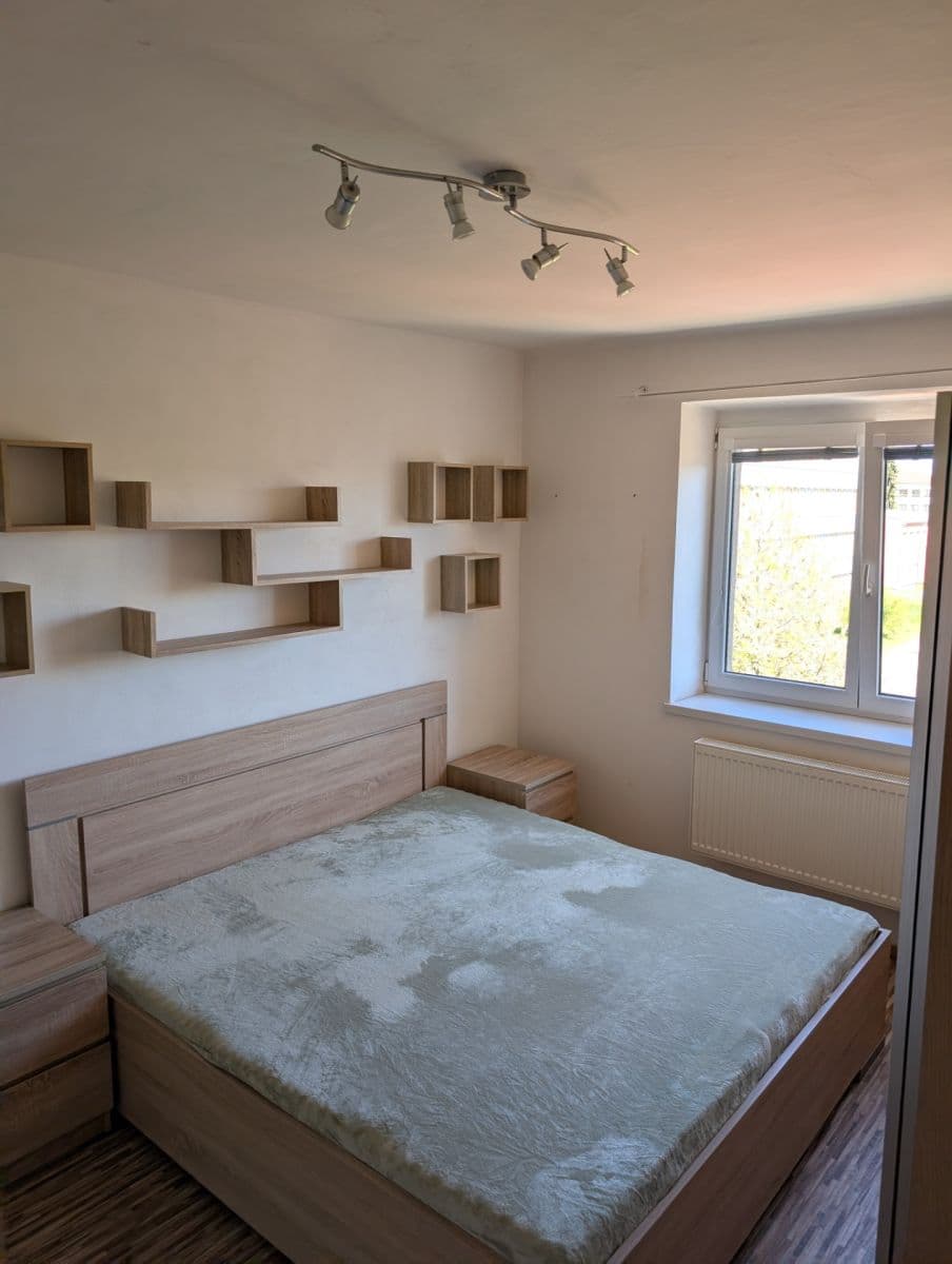 2 bedroom flat to rent, 54 m², Seifertova, Jihlava, Vysočina Region 2 bedroom flat to rent, 54 m², Seifertova, Jihlava, Vysočina Region