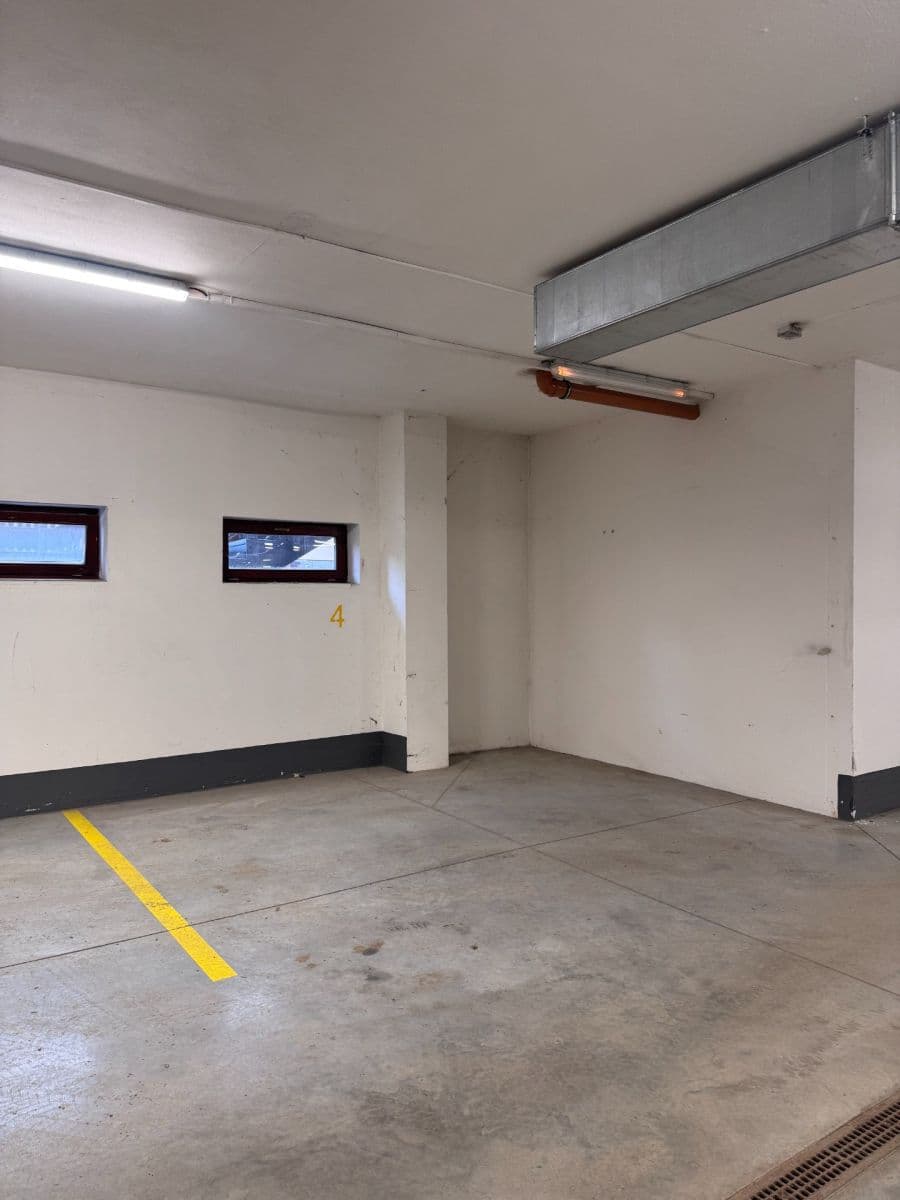 garage for sale, 12 m², Špindlerův Mlýn, Královéhradecký Region garage for sale, 12 m², Špindlerův Mlýn, Královéhradecký Region