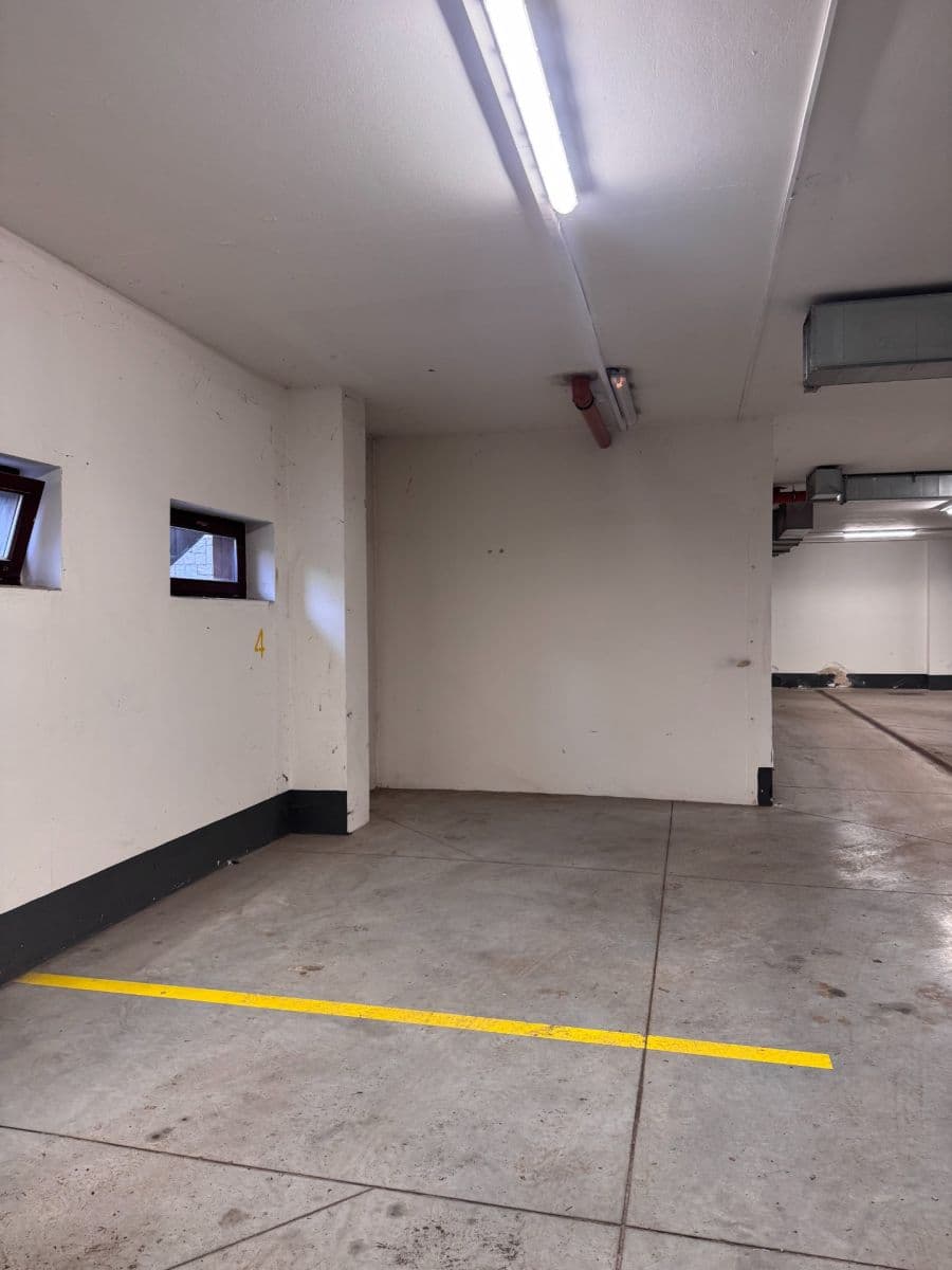 garage for sale, 12 m², Špindlerův Mlýn, Královéhradecký Region garage for sale, 12 m², Špindlerův Mlýn, Královéhradecký Region