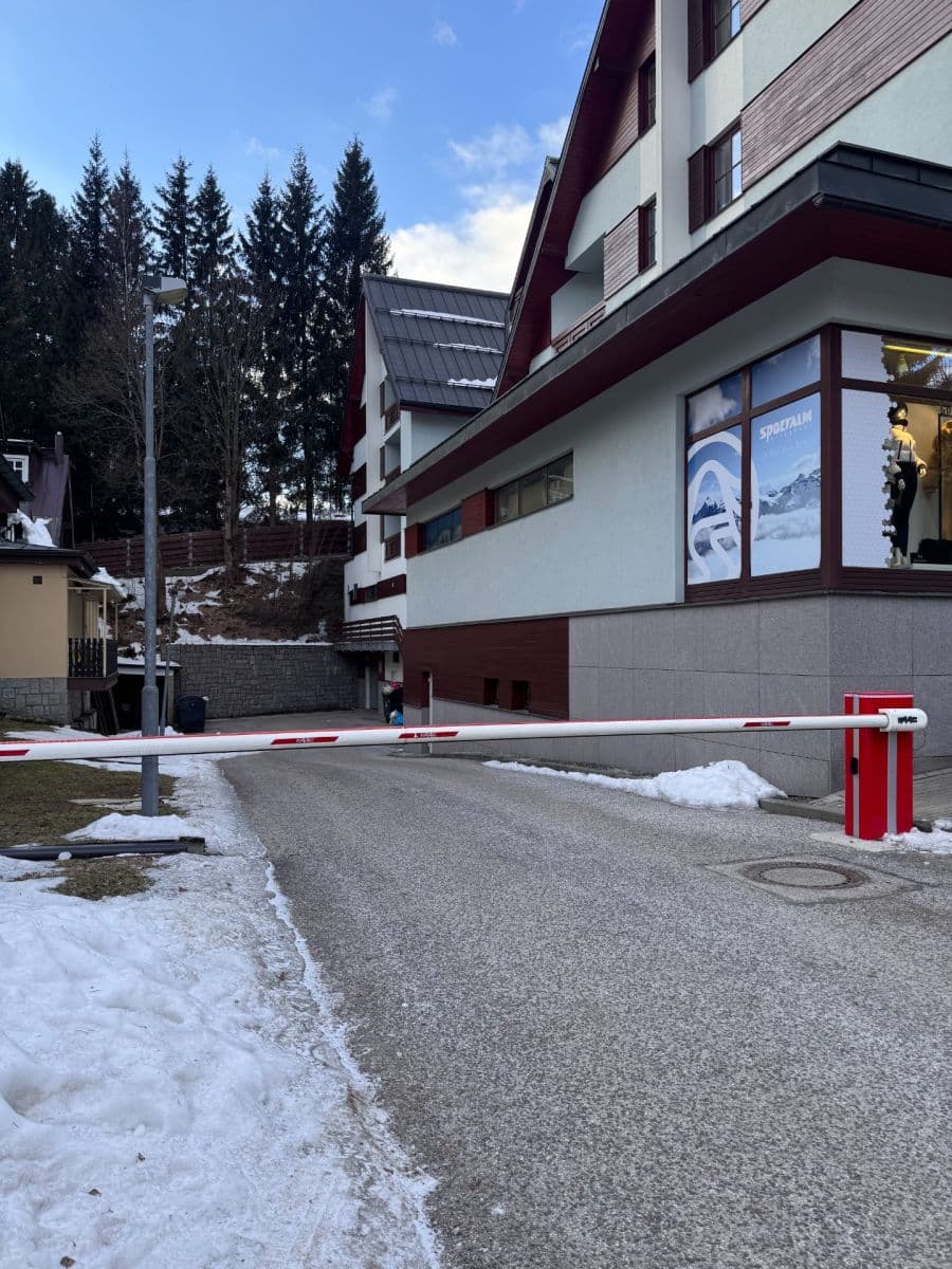 garage for sale, 12 m², Špindlerův Mlýn, Královéhradecký Region garage for sale, 12 m², Špindlerův Mlýn, Královéhradecký Region